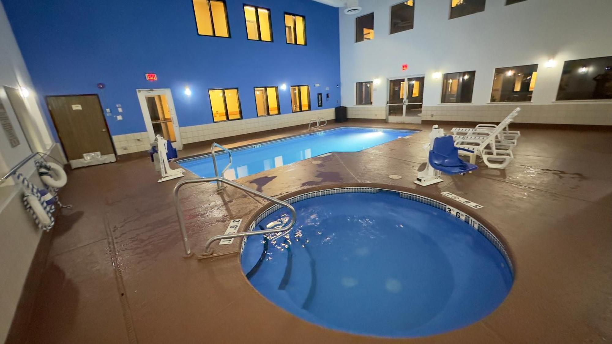 Surestay Plus Hotel By Best Western Silver City Exterior photo